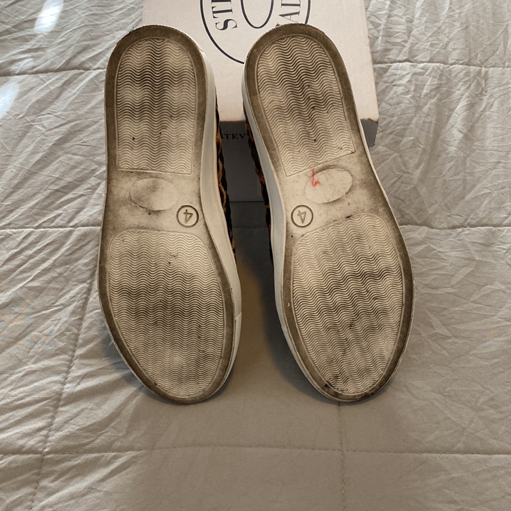 Steve Madden loafer shoe - Picture 3 of 4